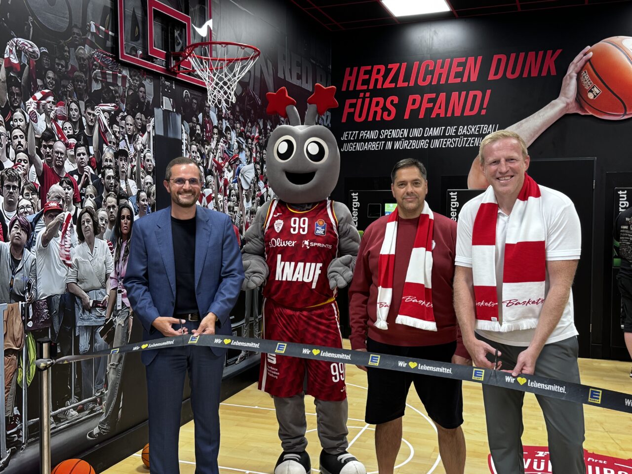 Baskets Fan-Fläche im E center Würzburg eröffnet