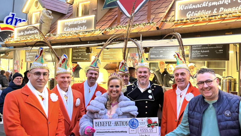 würzburger-weihnachtsmarkt-prinzenpaar