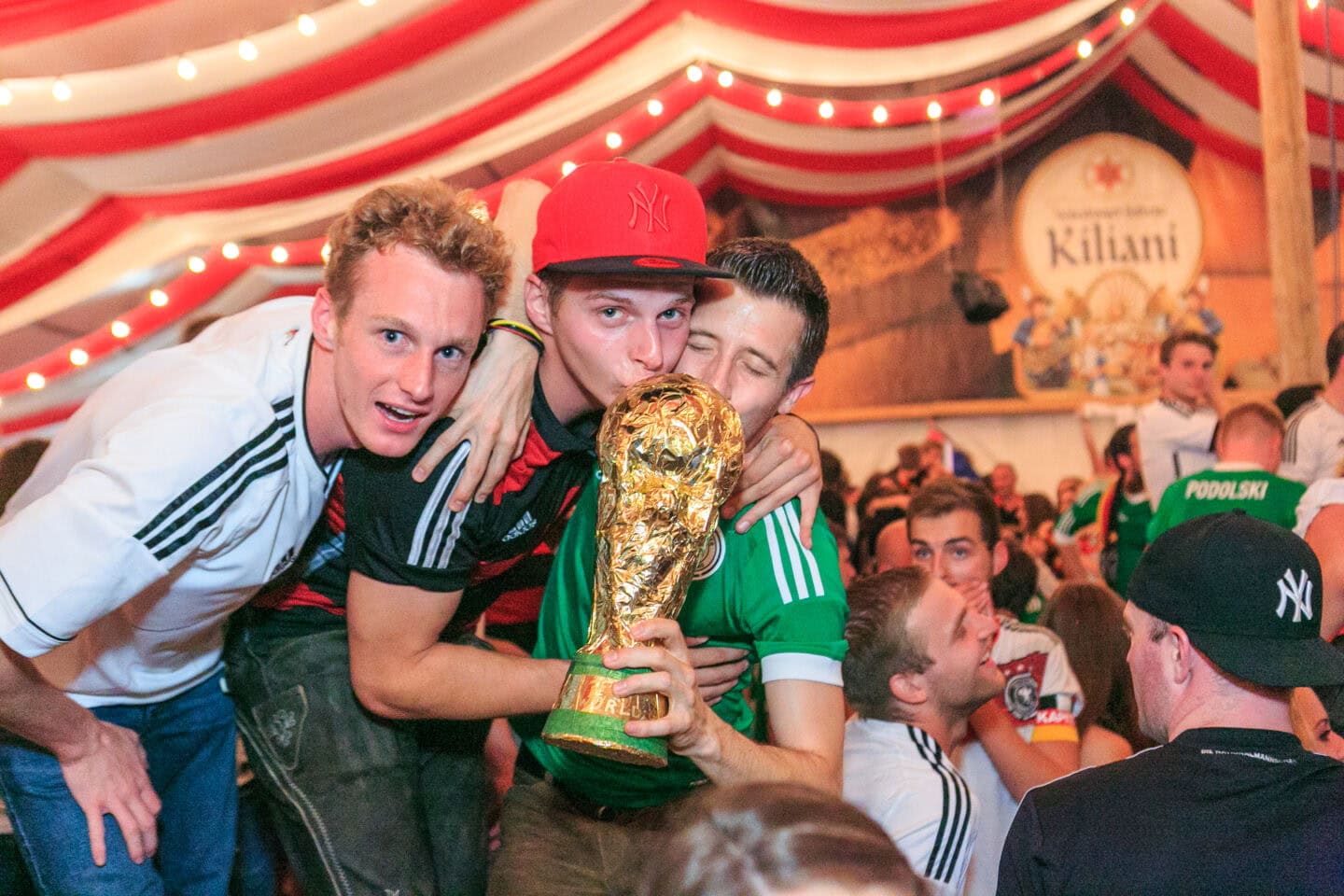 WM 2026 in Würzburg: Hier gibt es Public Viewing für Fußballfans