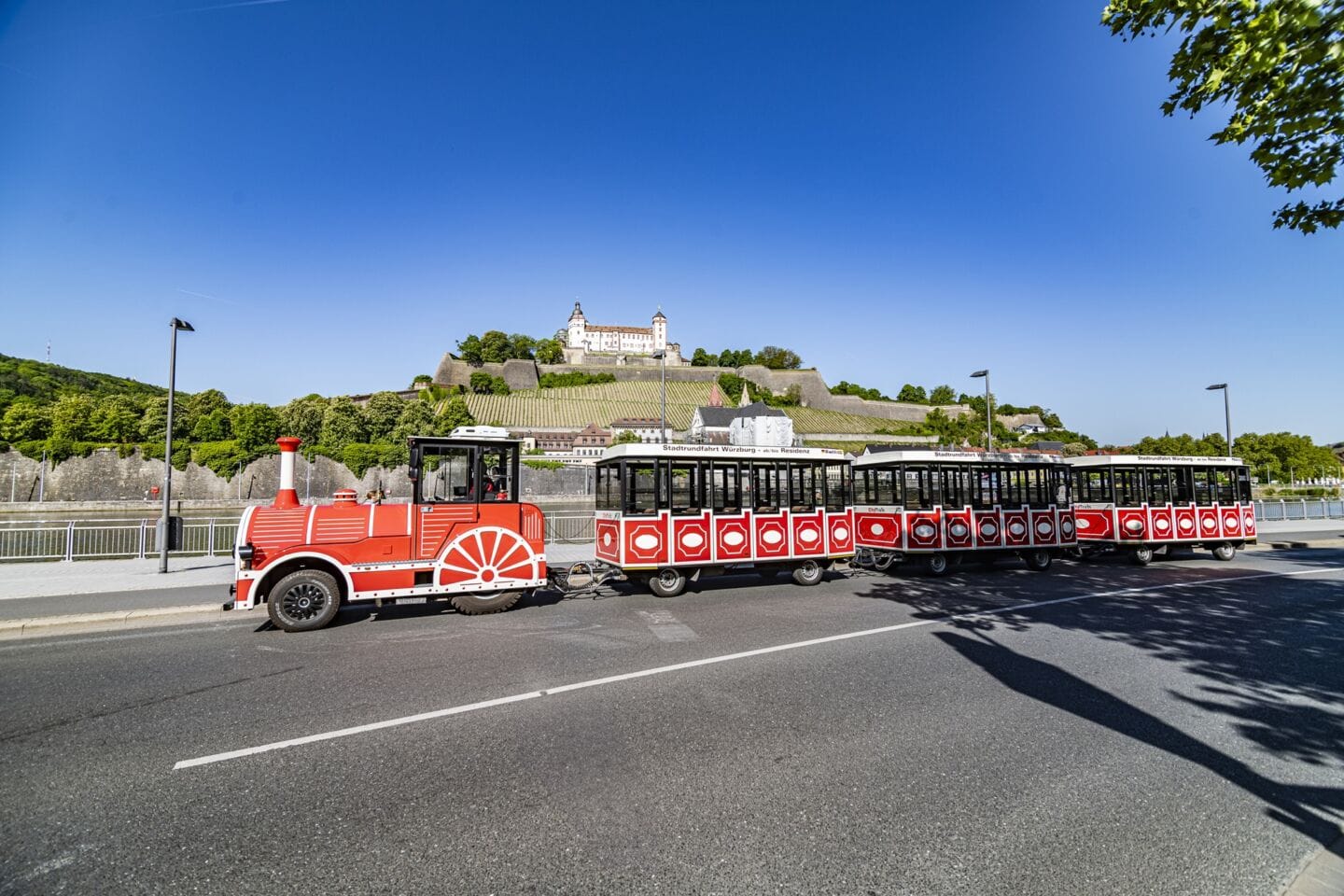Keine E-Bimmelbahn für Würzburg: Bürokratie bremst Klimaschutz aus