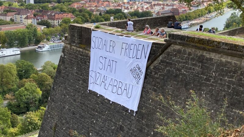 Omas-gegen-Rechts-Würzburg-Sozialabbau