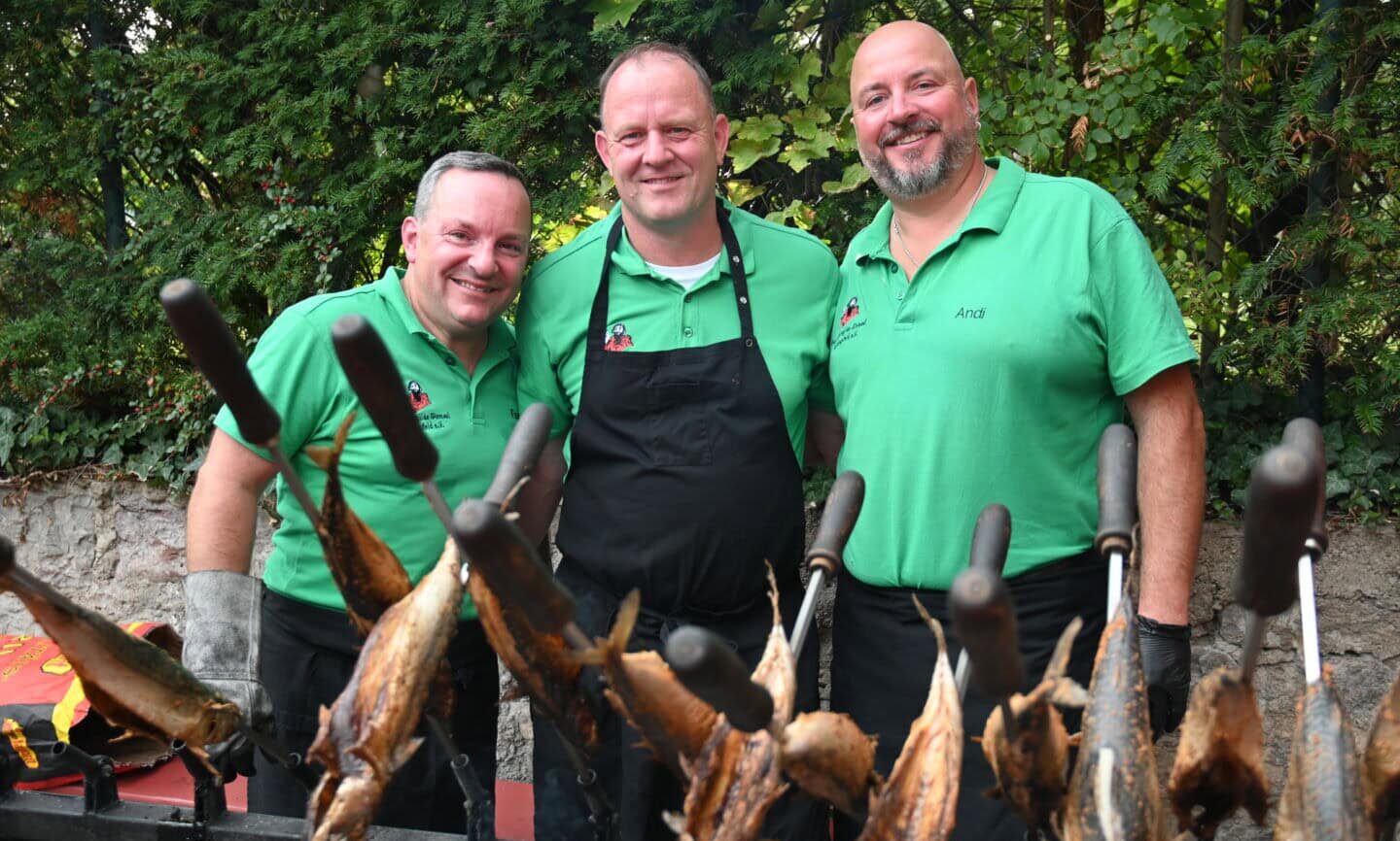 Hätzfelder Mühlenfest: Wein, Musik und Steckerlfisch
